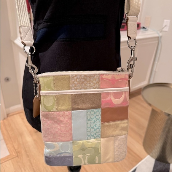 COACH Y2K Pastel Colorful Patchwork Patches Boho Crossbody Purse Creed F10878 - Picture 1 of 9